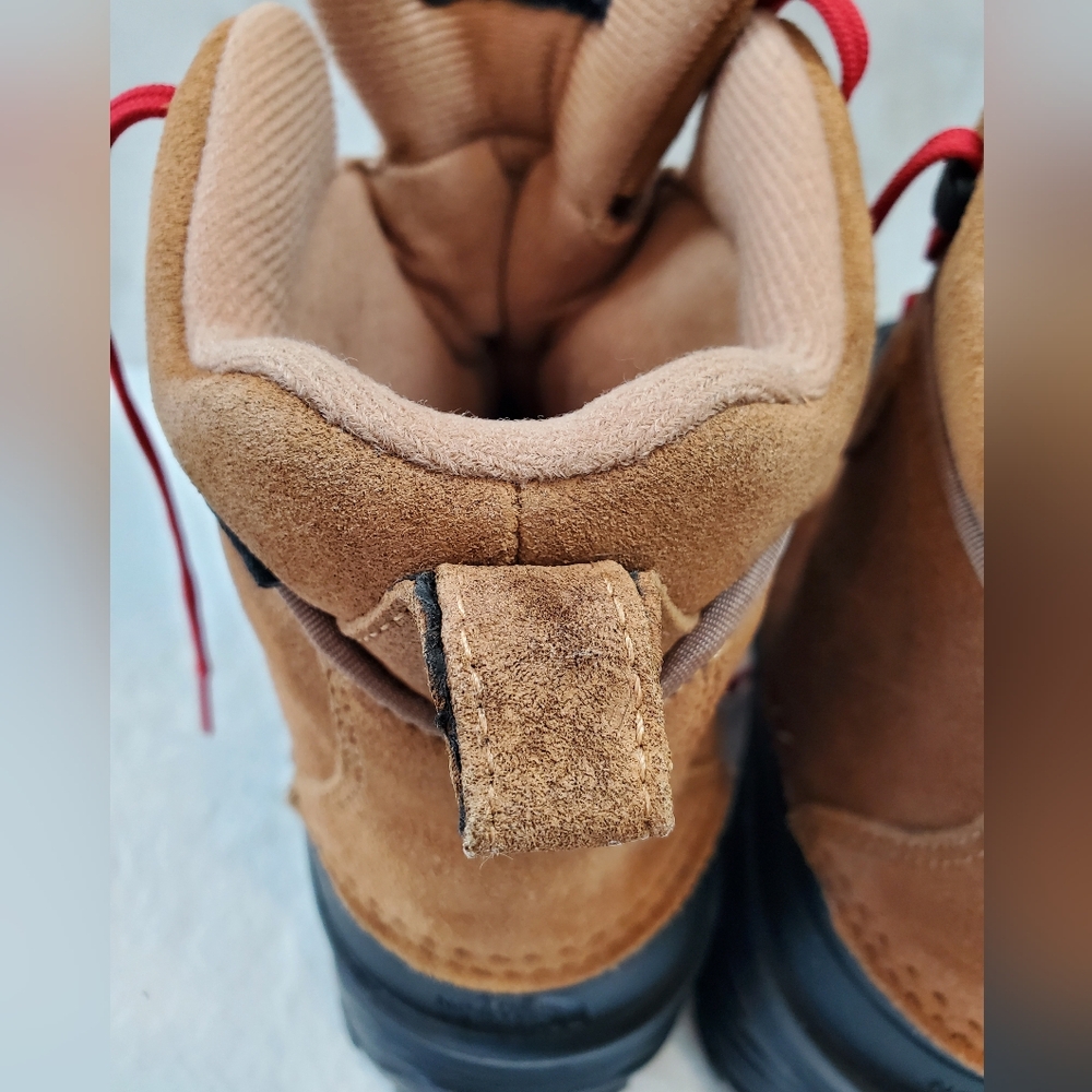 The North Face Chilkat Lace Up Boot - image 7